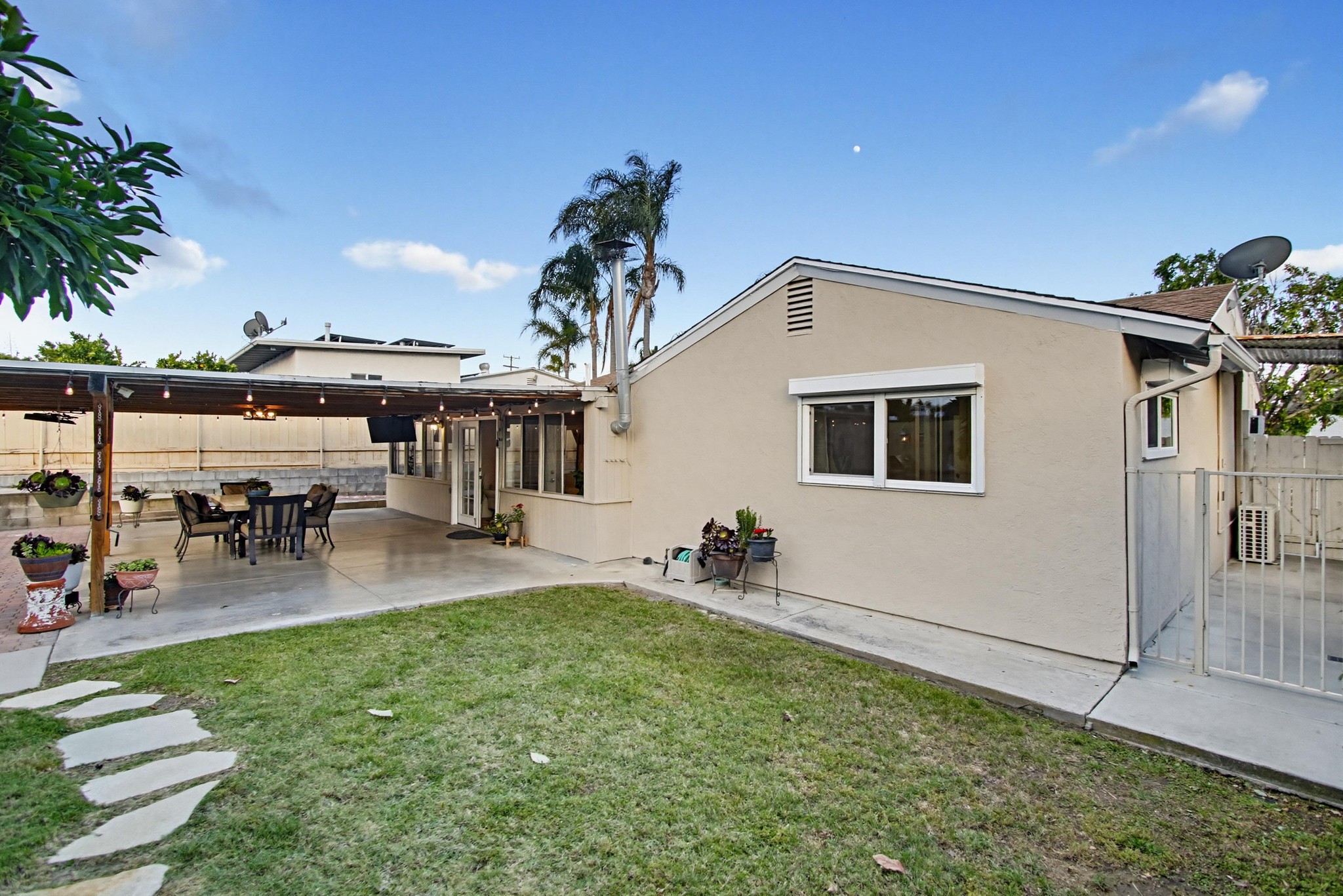 Virtual tour photo 54 of 60 for 8114 Solana St
