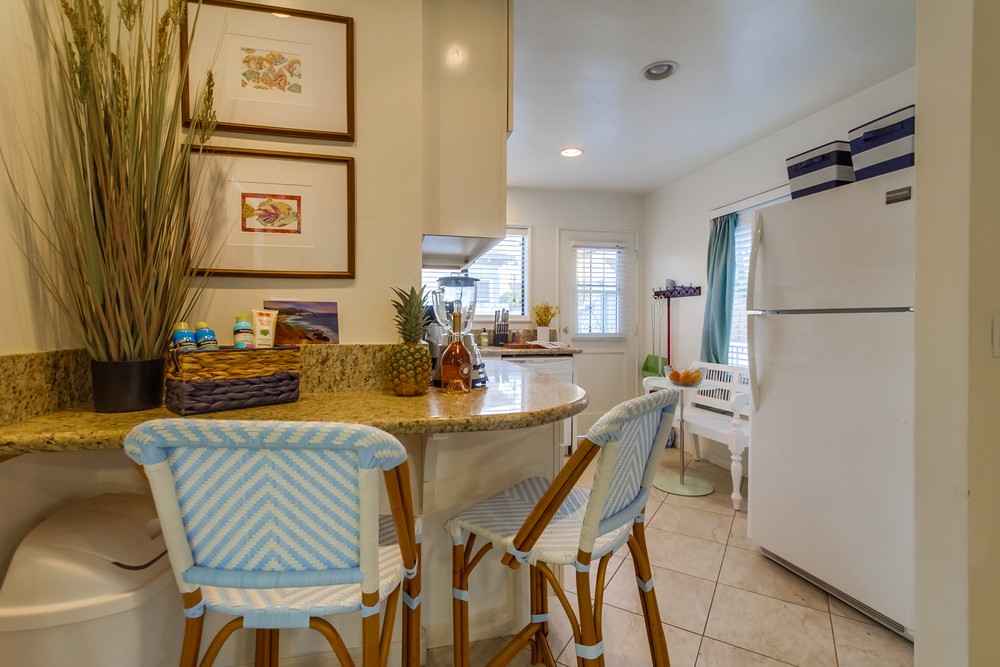 Virtual tour photo 10 of 51 for 812 Aspin Ct