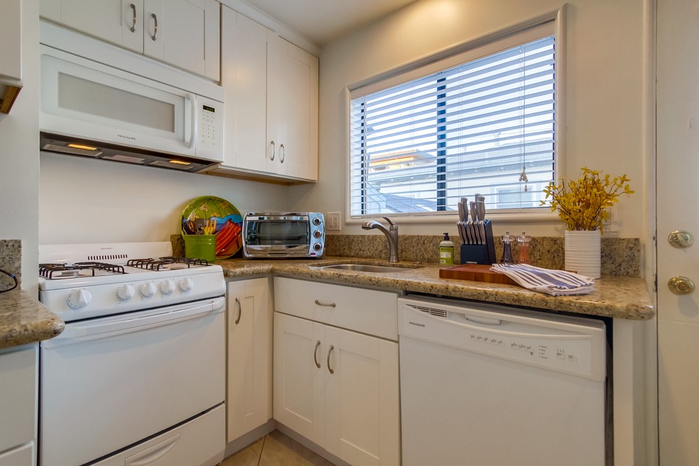 Virtual tour photo 13 of 51 for 812 Aspin Ct