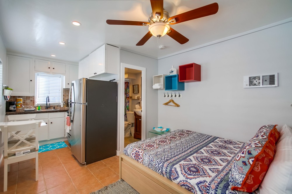 Virtual tour photo 1 of 22 for 812 Ormond Ct