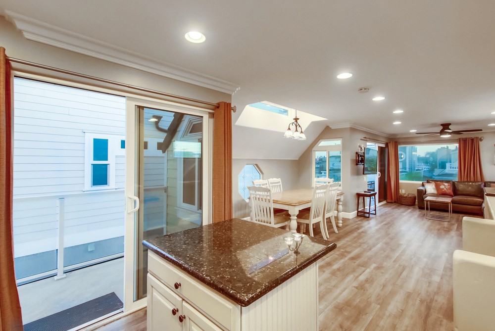 Virtual tour photo 29 of 148 for 812 San Rafael Pl