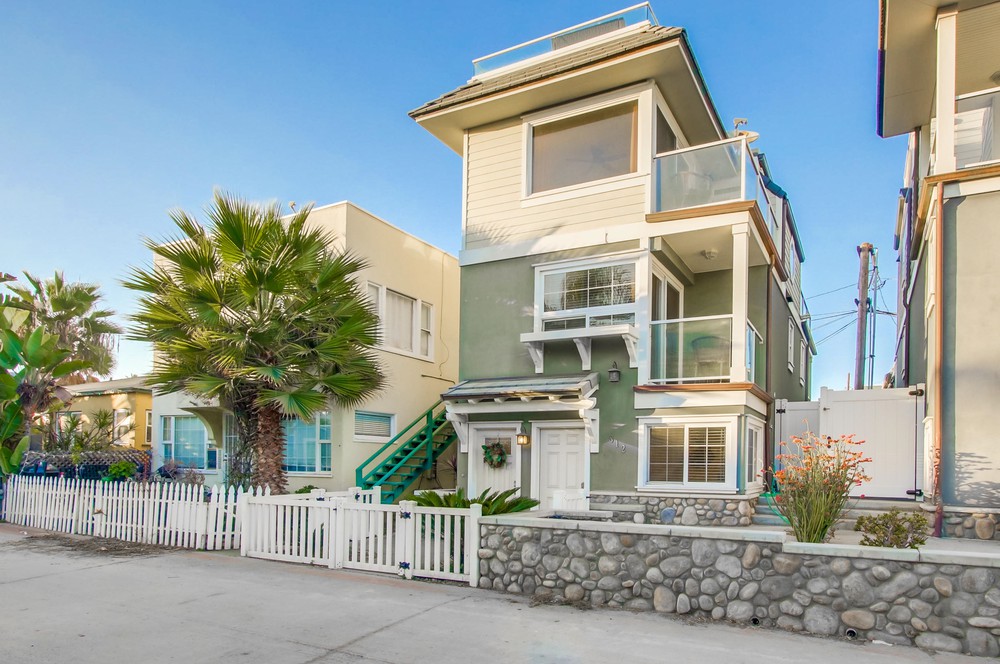 Virtual tour photo 54 of 148 for 812 San Rafael Pl