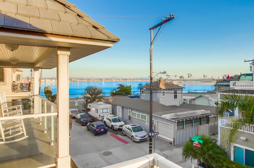 Virtual tour photo 67 of 148 for 812 San Rafael Pl