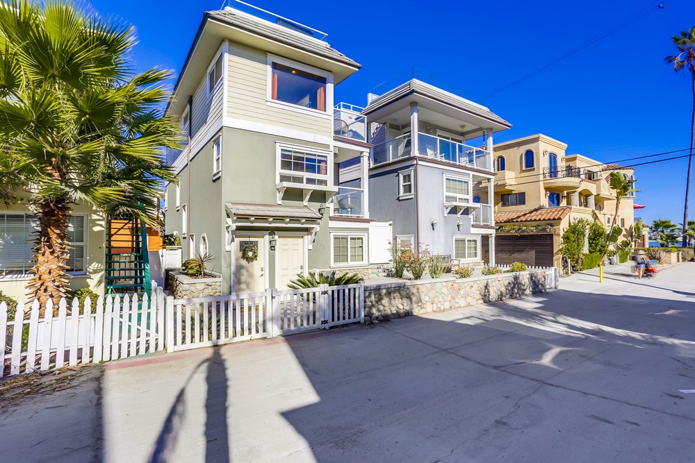 Virtual tour photo 78 of 148 for 812 San Rafael Pl