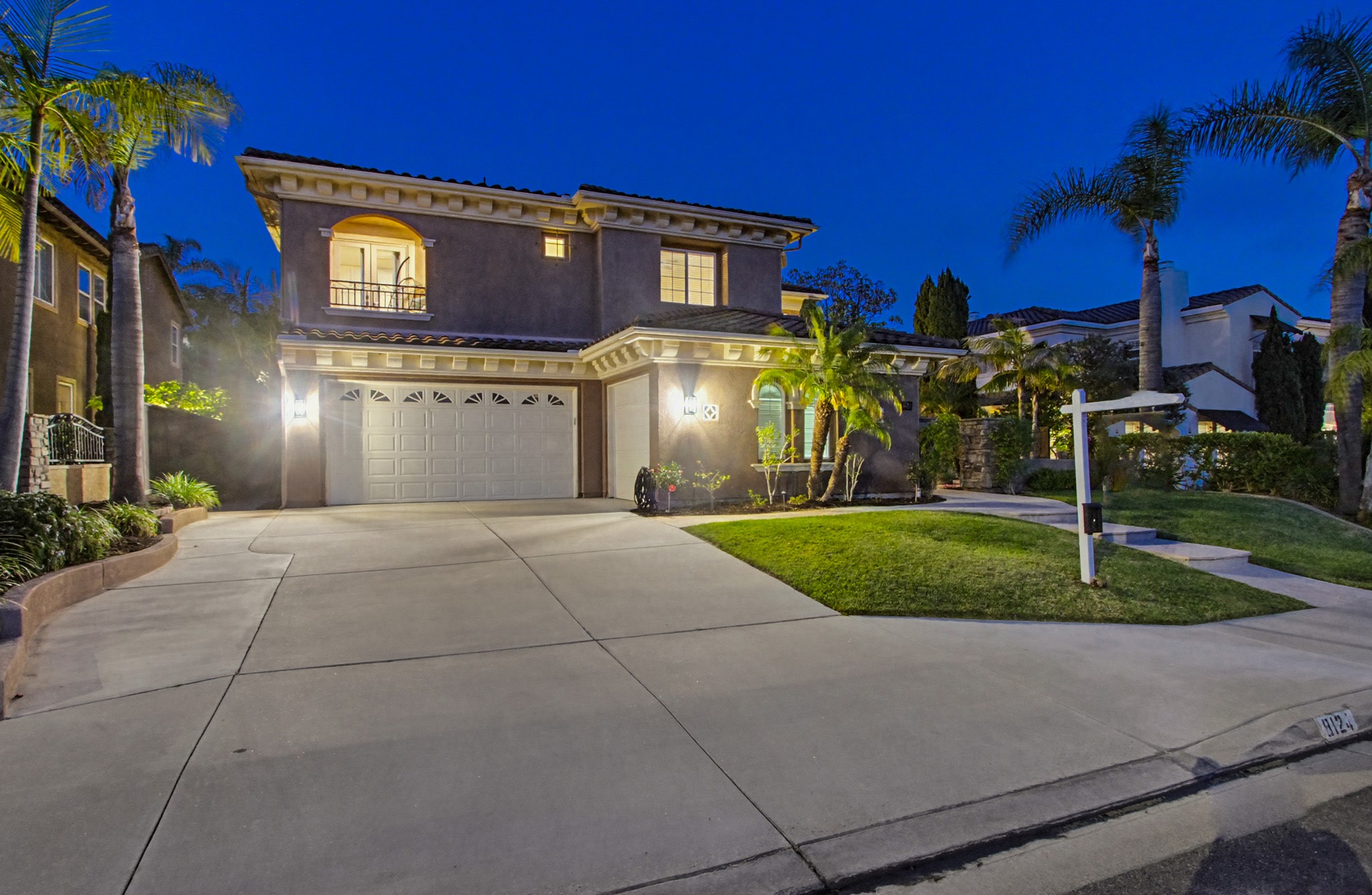 Virtual tour photo 3 of 87 for 8124 Calle Catalonia