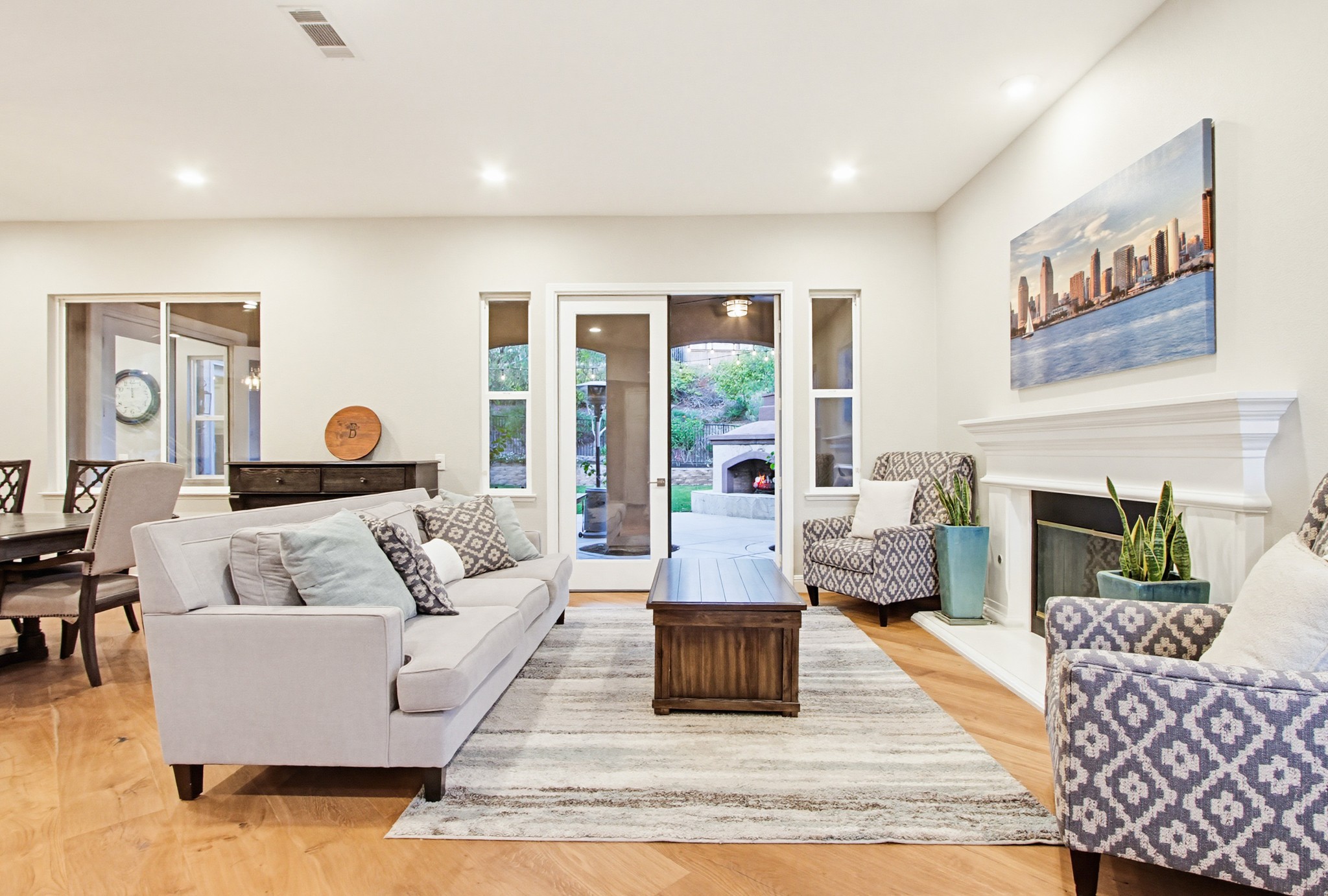 Virtual tour photo 17 of 87 for 8124 Calle Catalonia