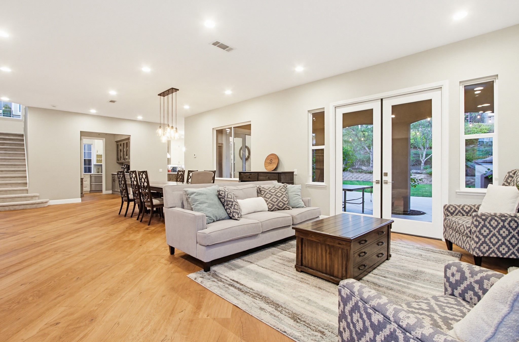 Virtual tour photo 18 of 87 for 8124 Calle Catalonia