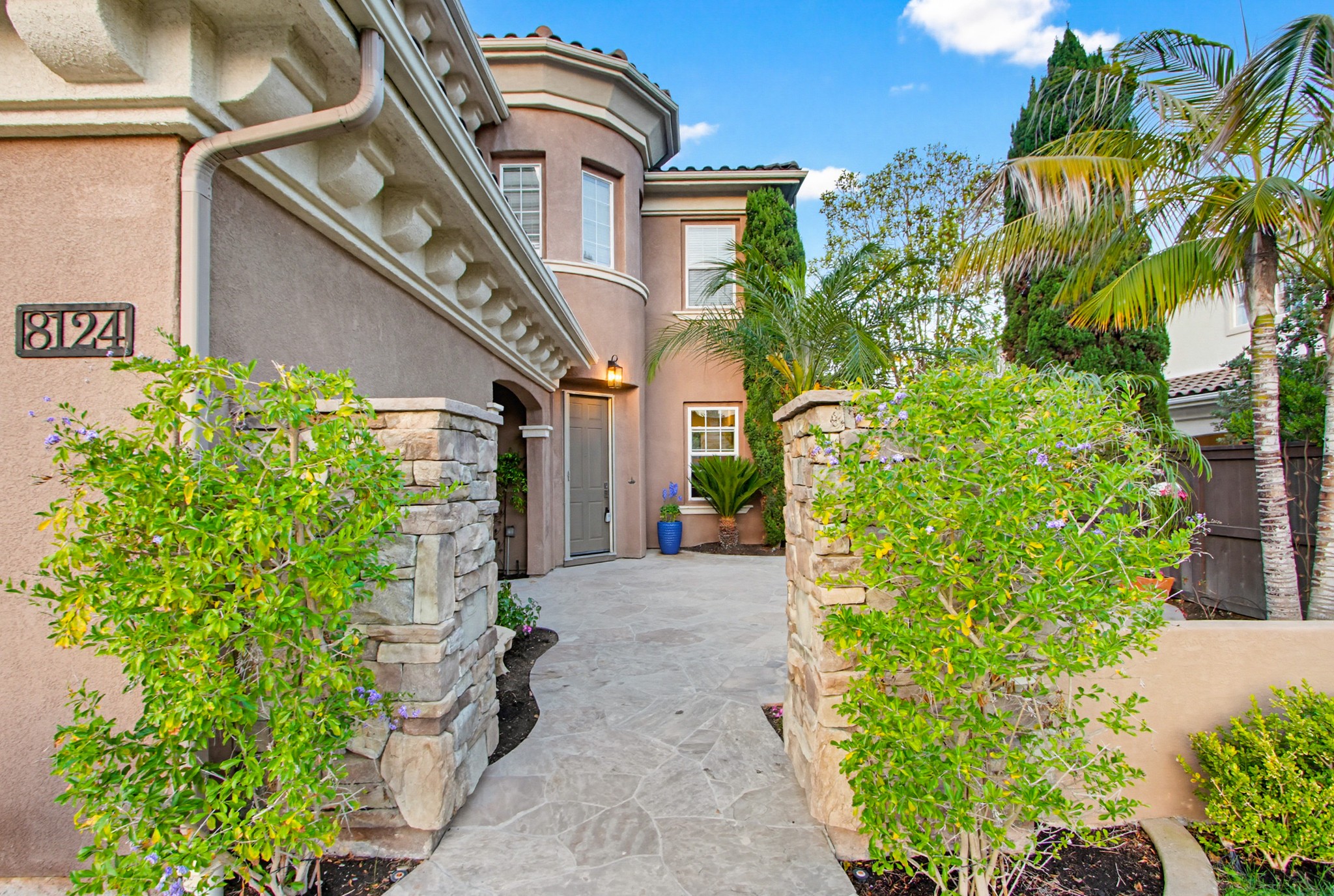 Virtual tour photo 77 of 87 for 8124 Calle Catalonia
