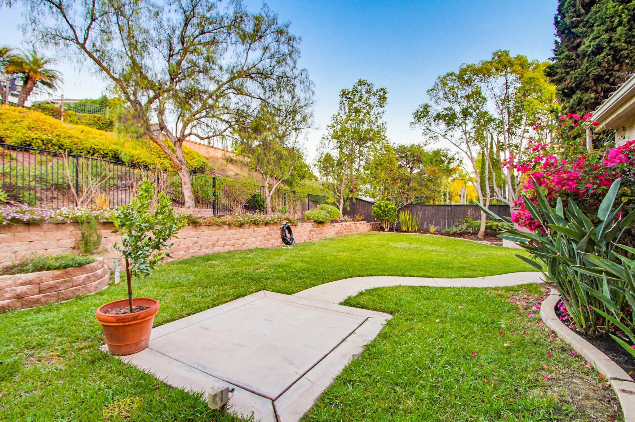 Virtual tour photo 88 of 87 for 8124 Calle Catalonia
