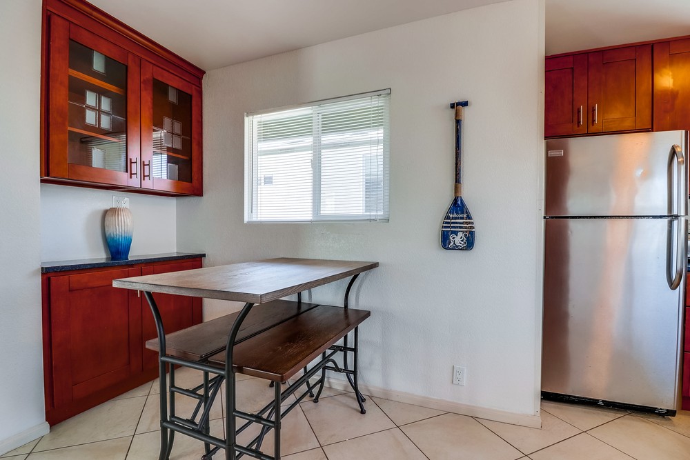 Virtual tour photo 12 of 44 for 813 Manhattan Ct