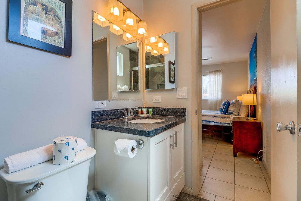 Virtual tour photo 35 of 44 for 813 Manhattan Ct