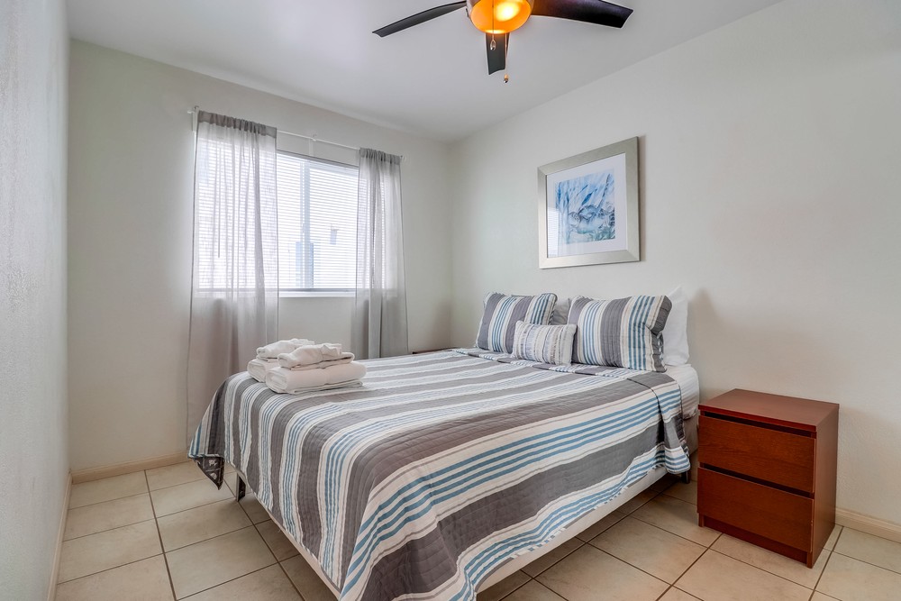 Virtual tour photo 40 of 44 for 813 Manhattan Ct
