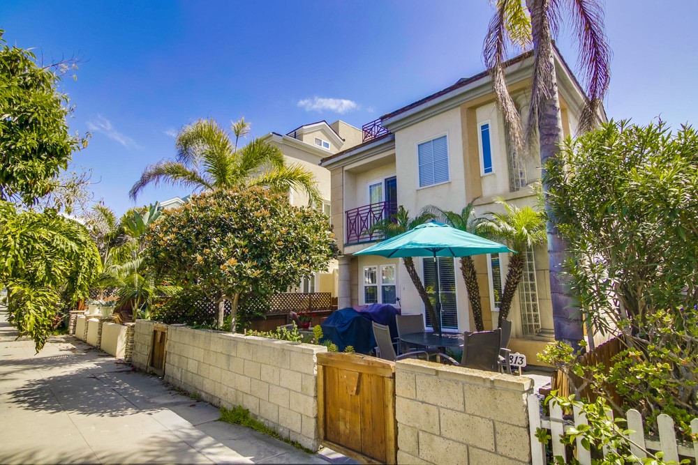 Virtual tour photo 1 of 47 for 813 Ostend Ct