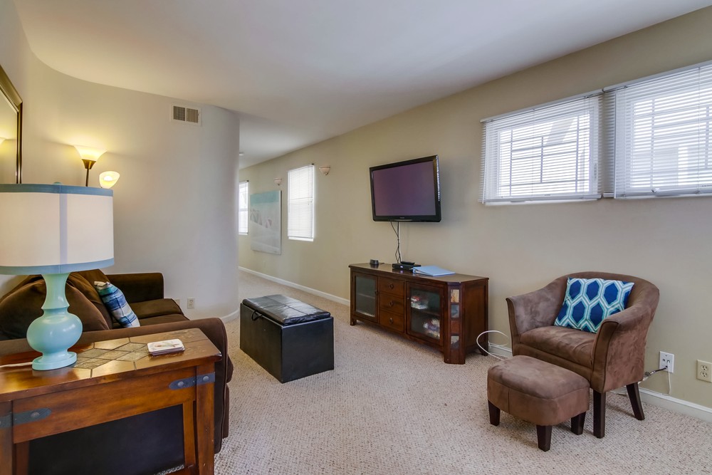 Virtual tour photo 13 of 47 for 813 Ostend Ct