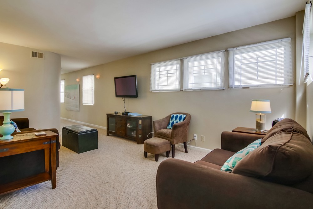 Virtual tour photo 14 of 47 for 813 Ostend Ct