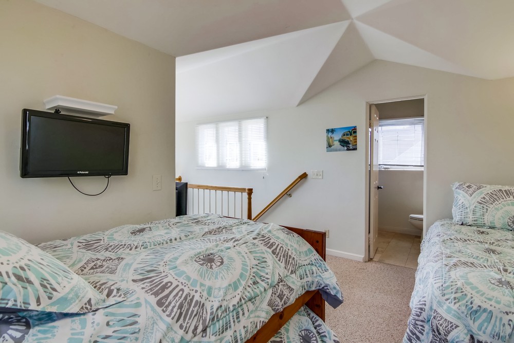 Virtual tour photo 25 of 47 for 813 Ostend Ct