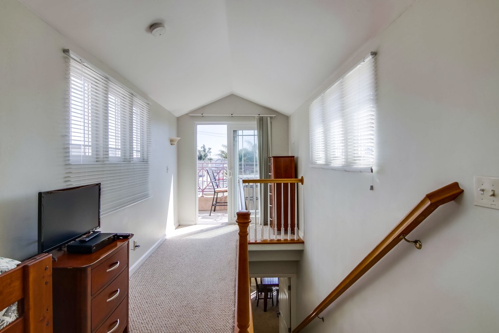 Virtual tour photo 30 of 47 for 813 Ostend Ct