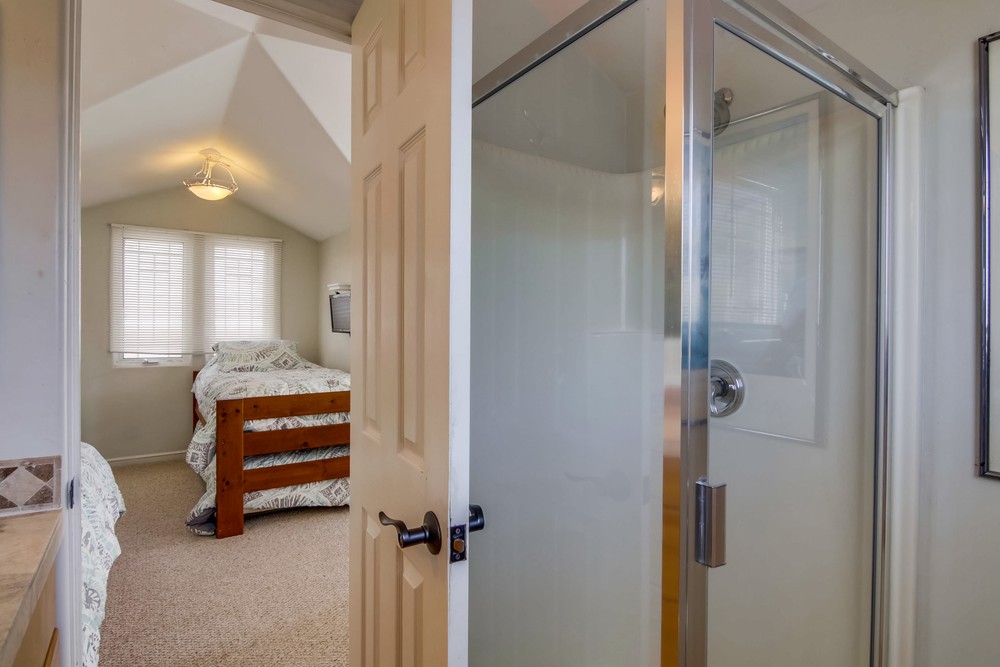 Virtual tour photo 32 of 47 for 813 Ostend Ct
