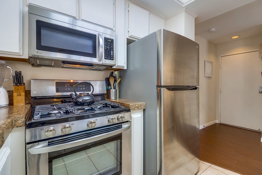 Virtual tour photo 22 of 29 for 813 San Gabriel Pl