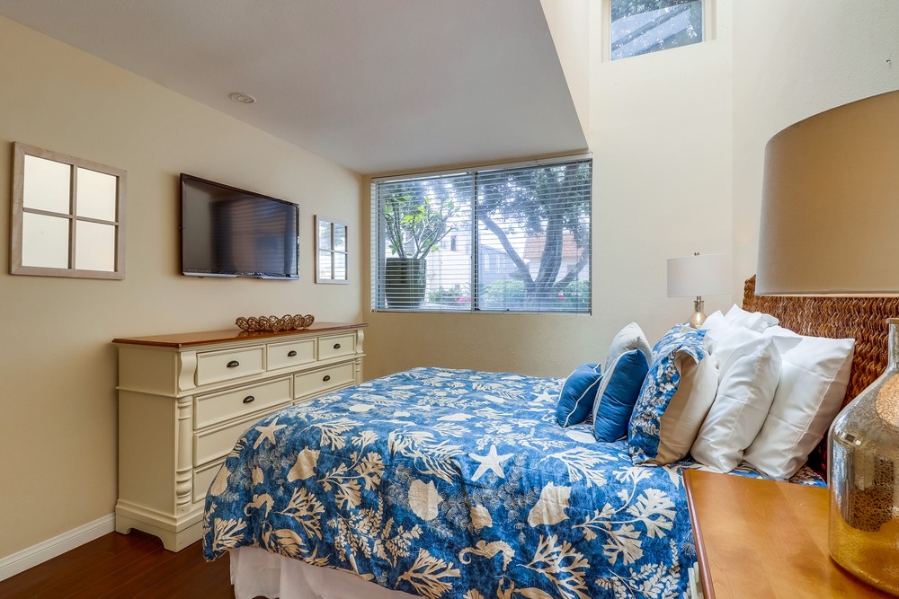 Virtual tour photo 23 of 29 for 813 San Gabriel Pl