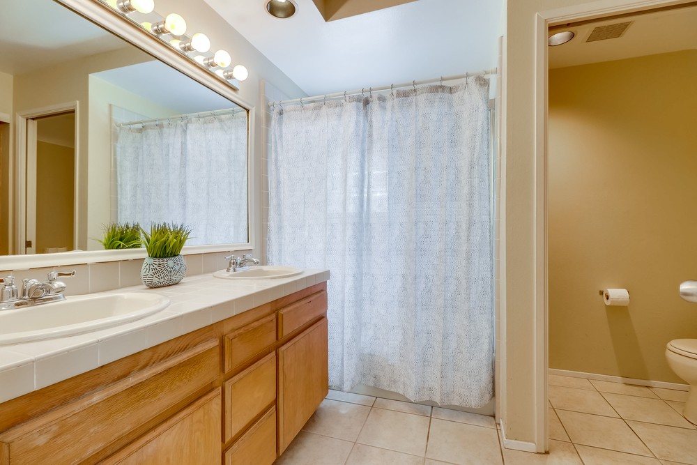 Virtual tour photo 26 of 29 for 813 San Gabriel Pl