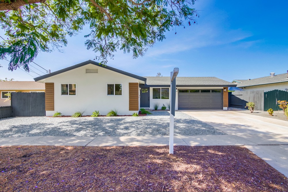Virtual tour photo 3 of 44 for 8133 San Carlos Dr