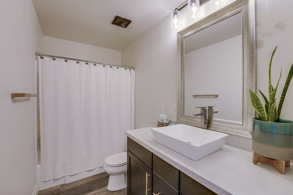 Virtual tour photo 41 of 56 for 8137 Thistle Ct