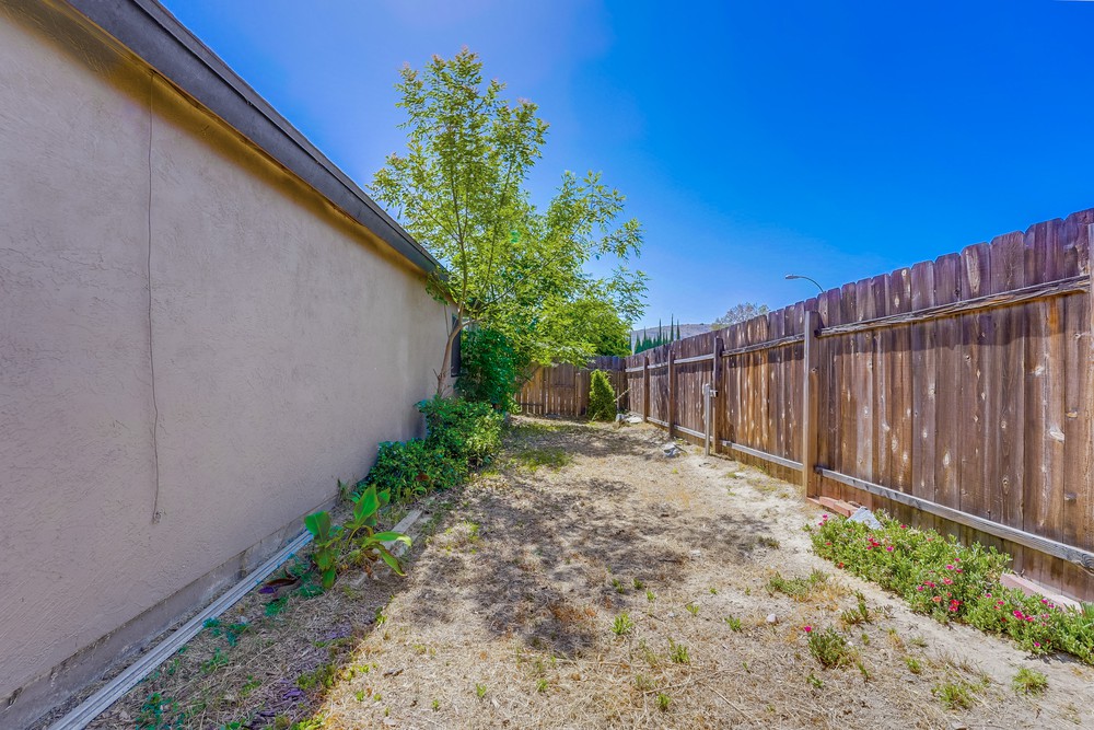Virtual tour photo 52 of 56 for 8137 Thistle Ct