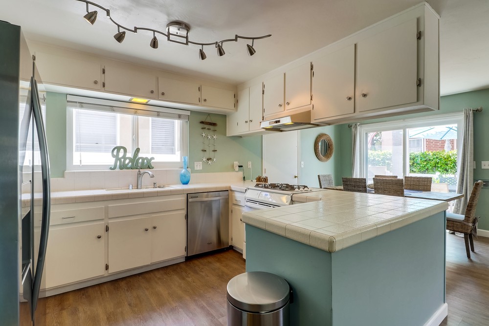 Virtual tour photo 19 of 68 for 814-816 Jamaica Ct