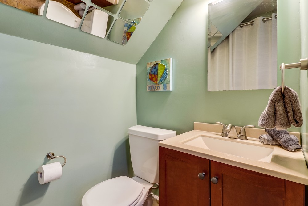 Virtual tour photo 29 of 68 for 814-816 Jamaica Ct