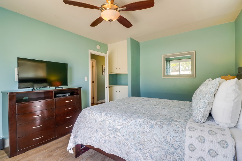 Virtual tour photo 63 of 68 for 814-816 Jamaica Ct