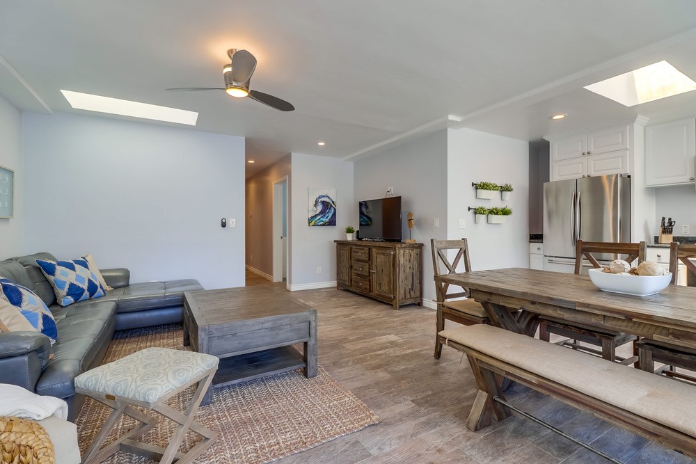 Virtual tour photo 10 of 59 for 814 Allerton Ct