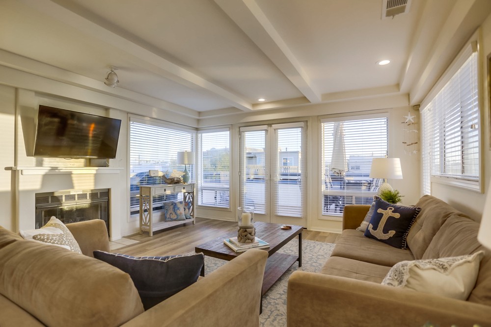 Virtual tour photo 44 of 97 for 814 Balboa Ct