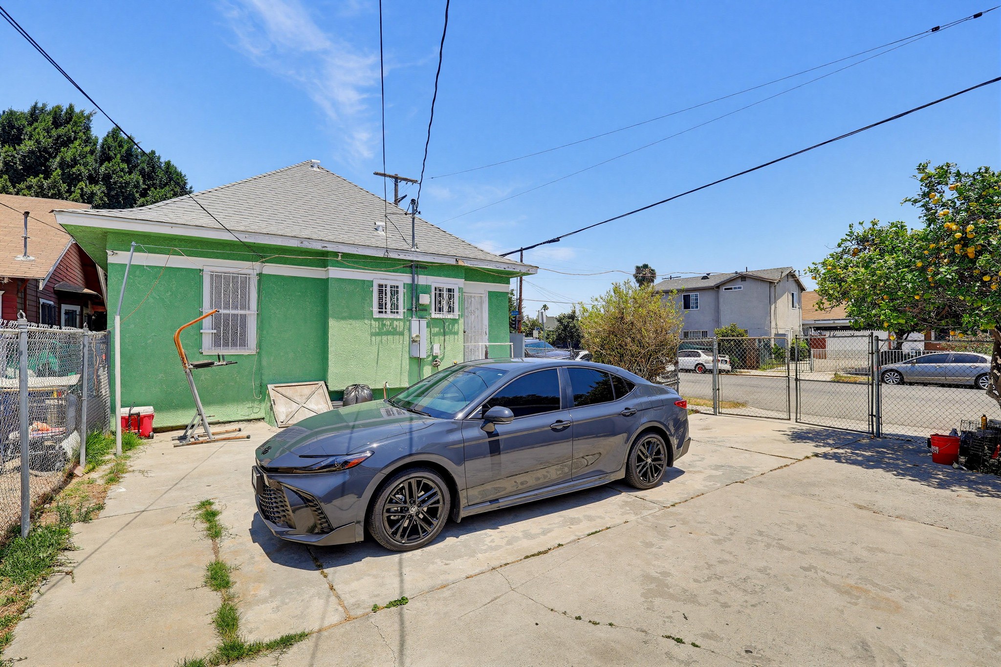 Virtual tour photo 44 of 49 for 814 E 41st St