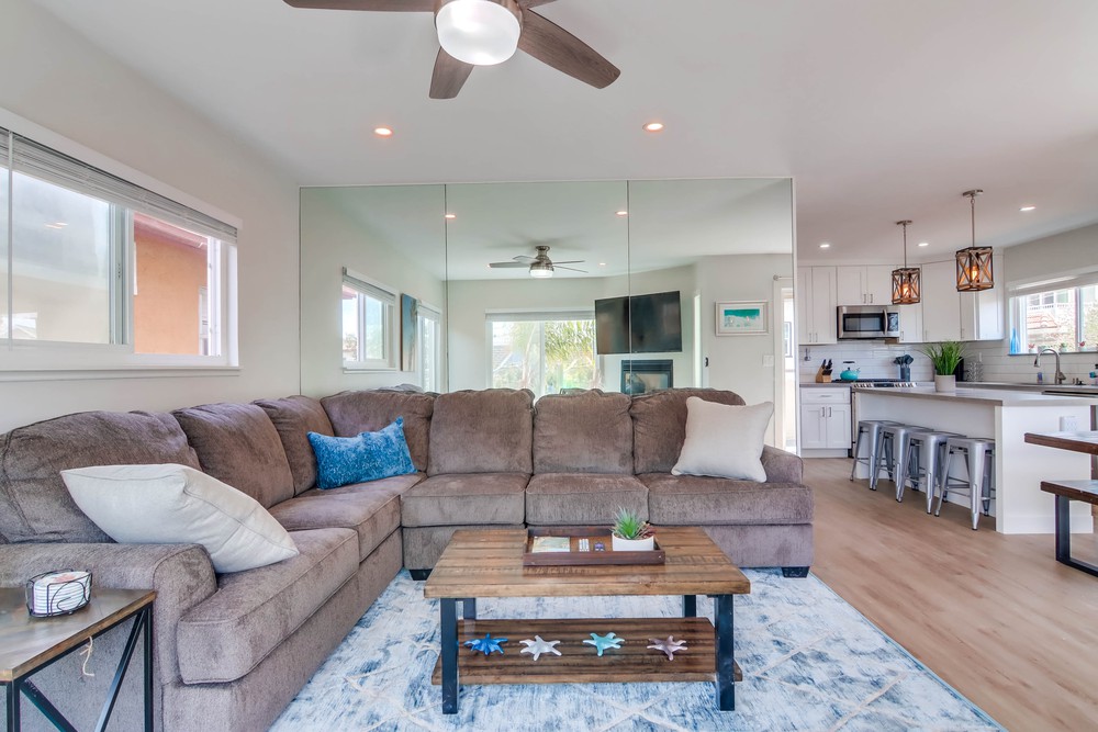 Virtual tour photo 10 of 43 for 814 Jamaica Ct
