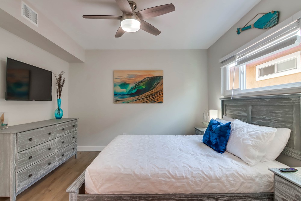 Virtual tour photo 23 of 43 for 814 Jamaica Ct