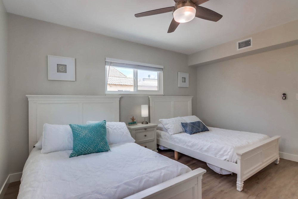 Virtual tour photo 39 of 43 for 814 Jamaica Ct