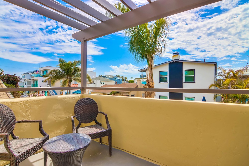 Virtual tour photo 42 of 43 for 814 Jamaica Ct