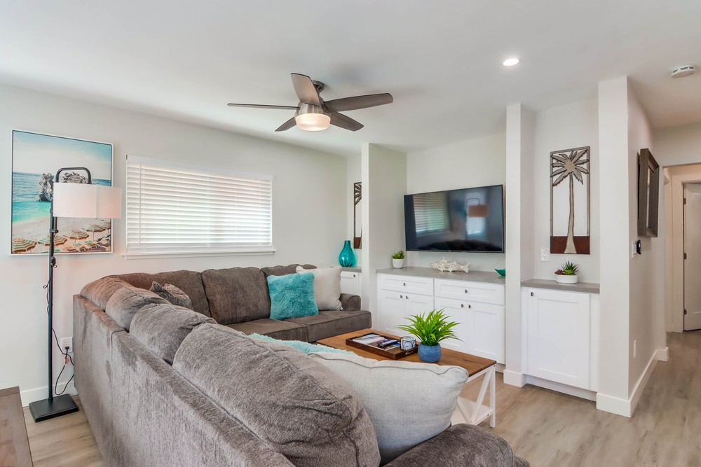 Virtual tour photo 15 of 45 for 814 Jamaica Ct