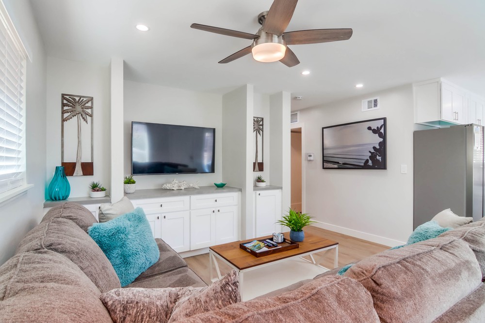Virtual tour photo 17 of 45 for 814 Jamaica Ct