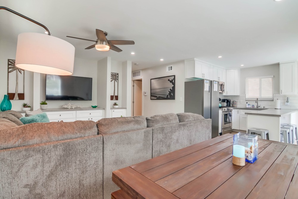Virtual tour photo 22 of 45 for 814 Jamaica Ct