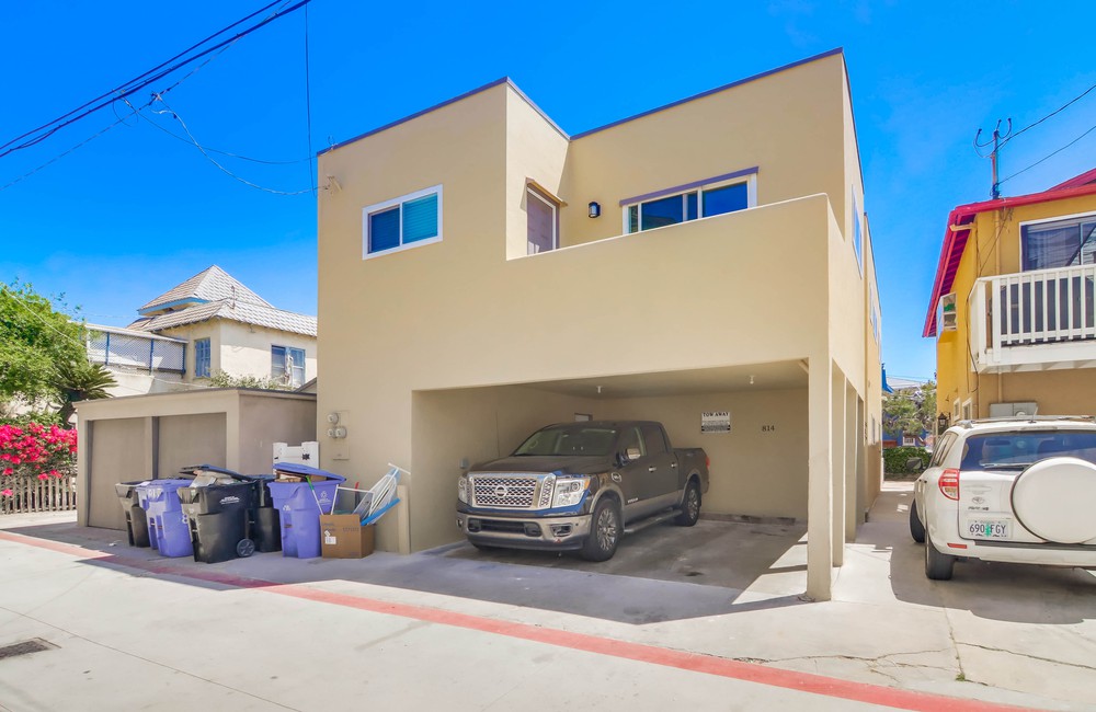 Virtual tour photo 46 of 45 for 814 Jamaica Ct