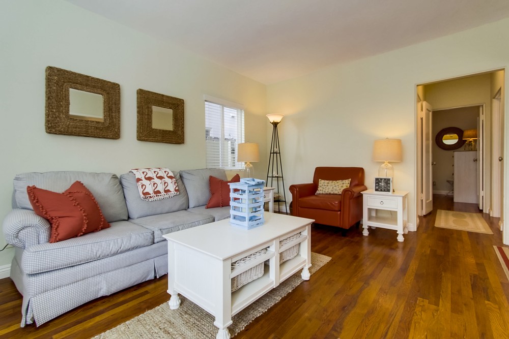 Virtual tour photo 12 of 82 for 814 Manhattan Ct
