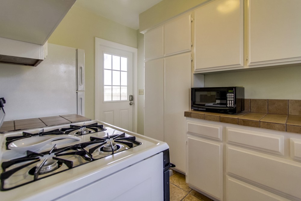Virtual tour photo 20 of 82 for 814 Manhattan Ct