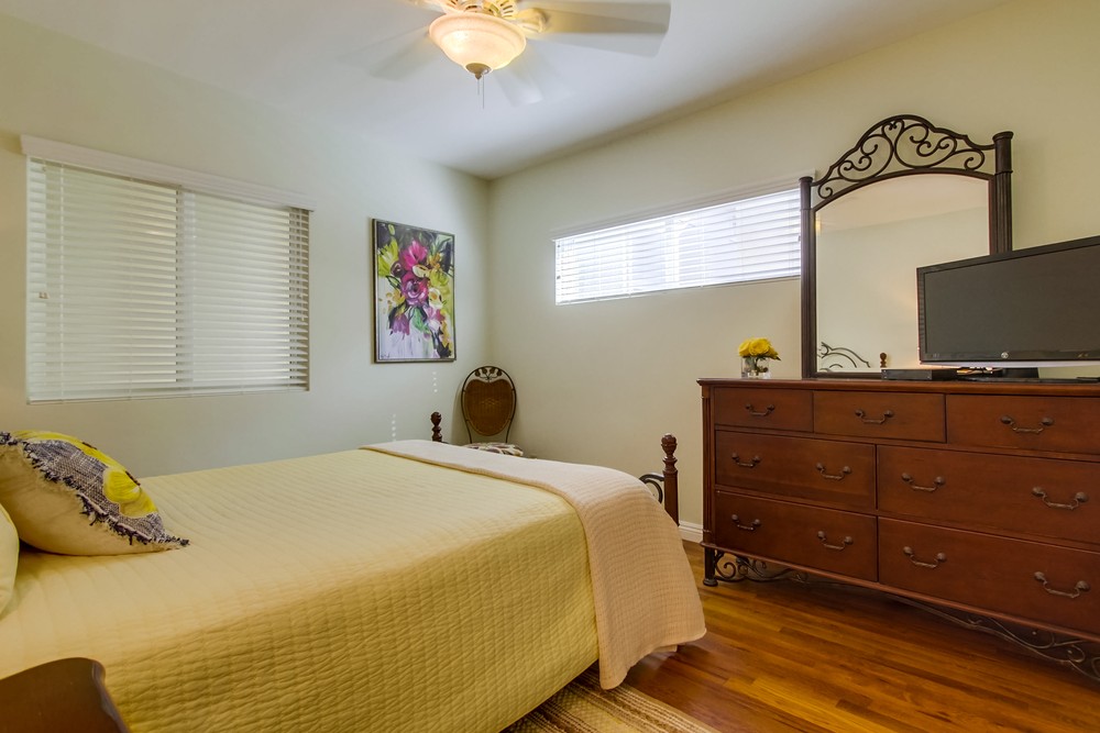 Virtual tour photo 23 of 82 for 814 Manhattan Ct