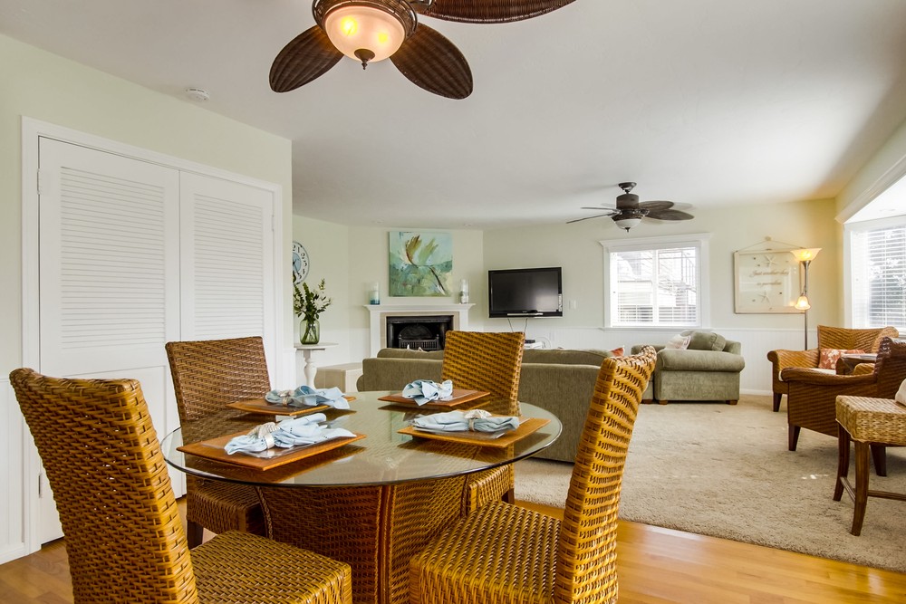 Virtual tour photo 42 of 82 for 814 Manhattan Ct