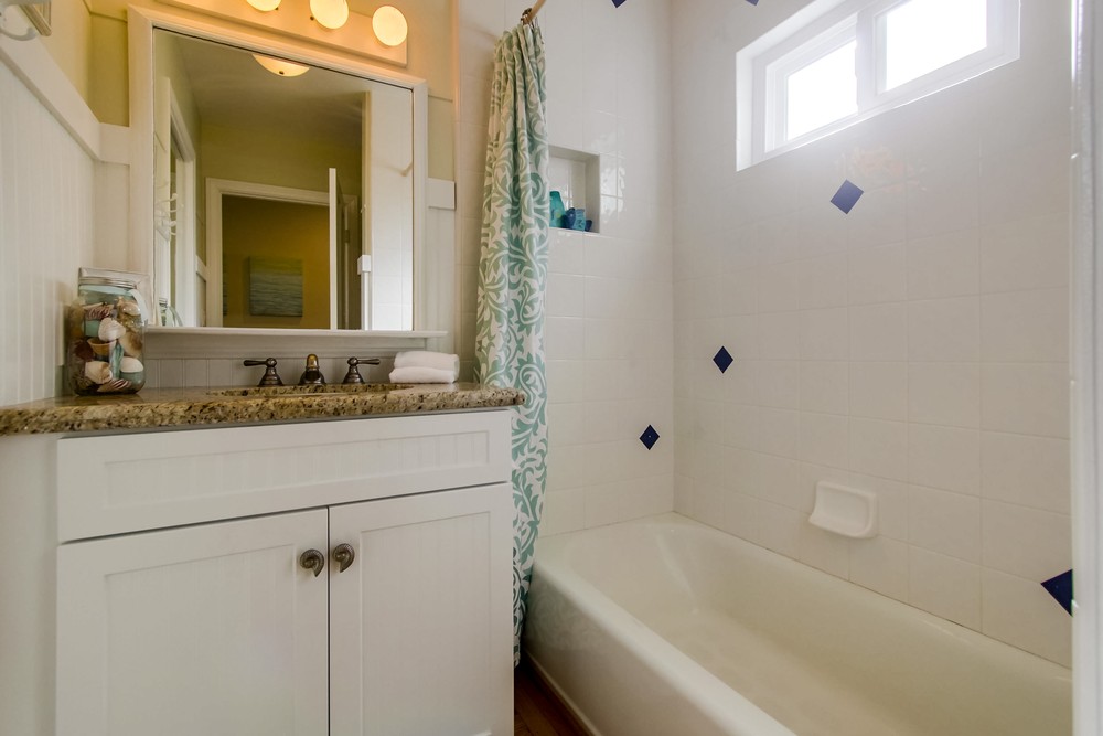 Virtual tour photo 61 of 82 for 814 Manhattan Ct