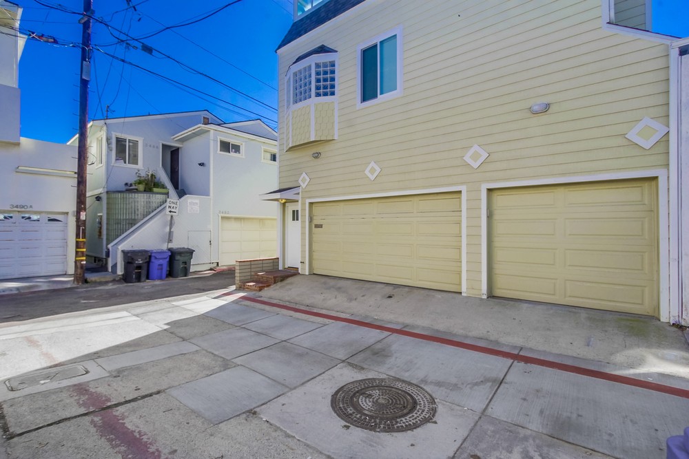 Virtual tour photo 83 of 82 for 814 Manhattan Ct