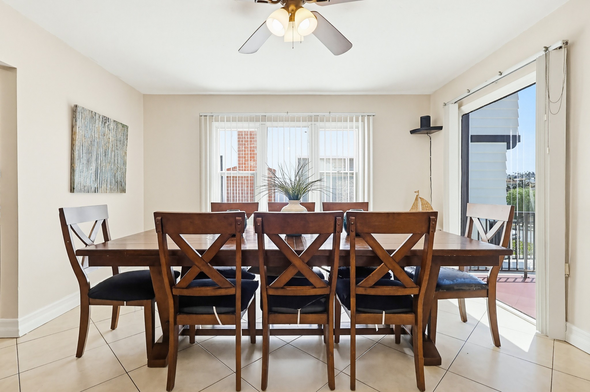 Virtual tour photo 19 of 59 for 814 S Alma St