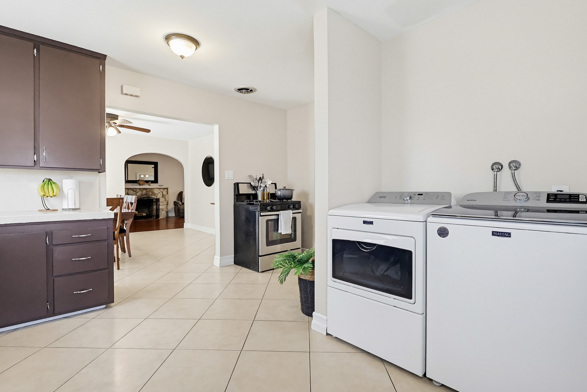 Virtual tour photo 27 of 59 for 814 S Alma St